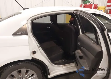 2013 Chrysler 200 Lx из США, поврежденный, VIN 1C3CCBAB2DN720249